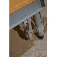 thumb-Franse tekentafel met contragewicht van Unic Studios Parijs-9