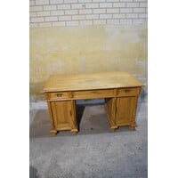 thumb-Massief grenen bureau met laden en zijkasten circa 1910-1