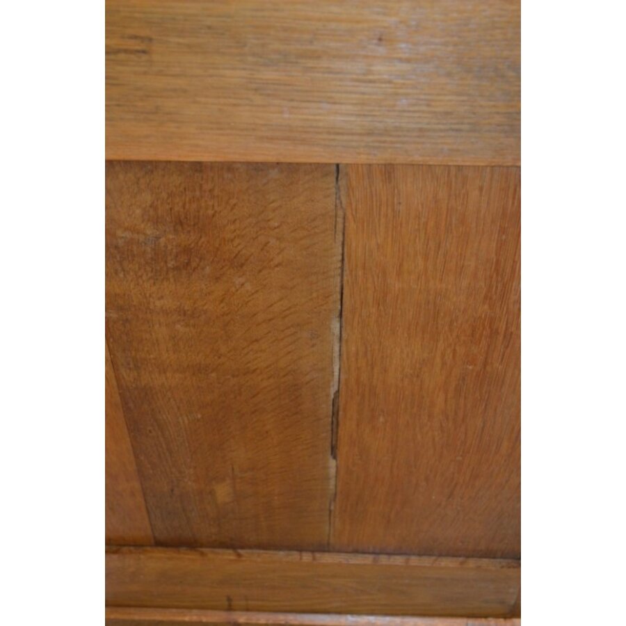 Antieke massief eiken kledingkast met laden en schappen-8