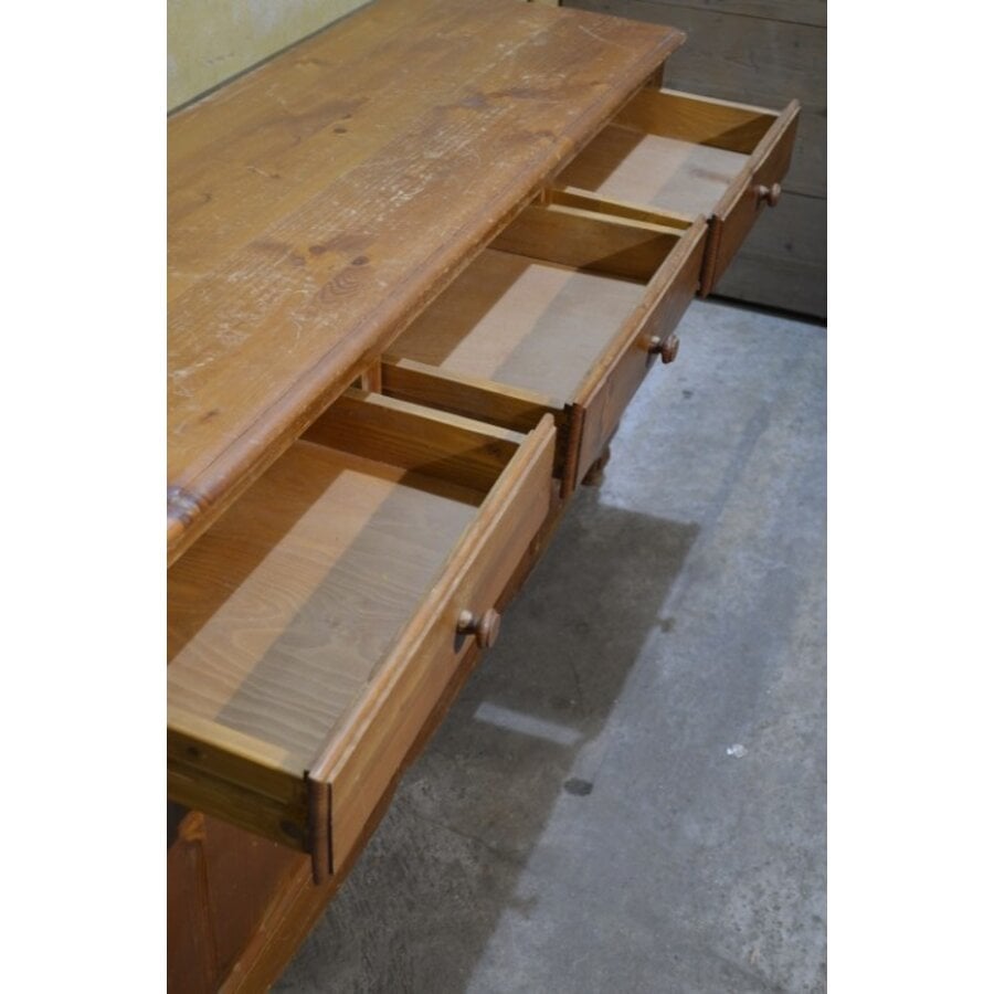 Massief grenen dressoir met laden en afsluitbare deuren-6