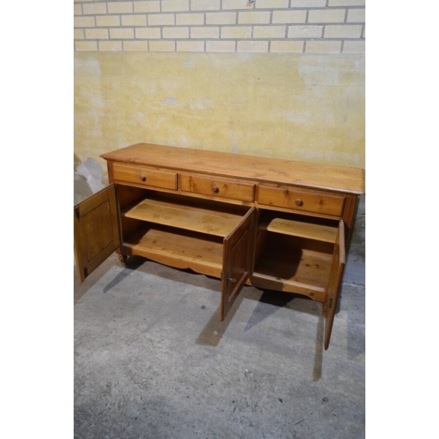 Massief grenen dressoir met laden en afsluitbare deuren-8