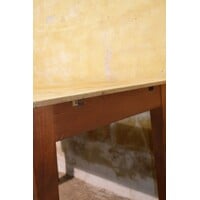 thumb-Eettafel met eiken onderstel en multiplex blad-5