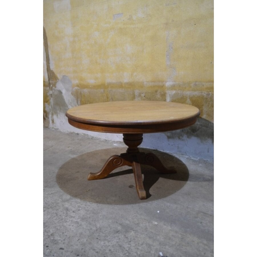 Ronde eiken salontafel met centraal voetstuk-3