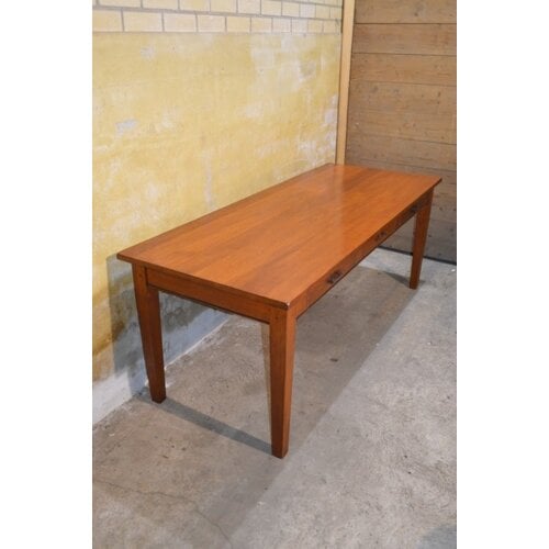 Eettafel massief eiken 