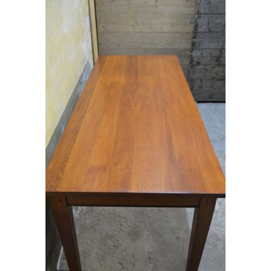 Massief eiken eettafel met 3 laden en metalen handgrepen-8