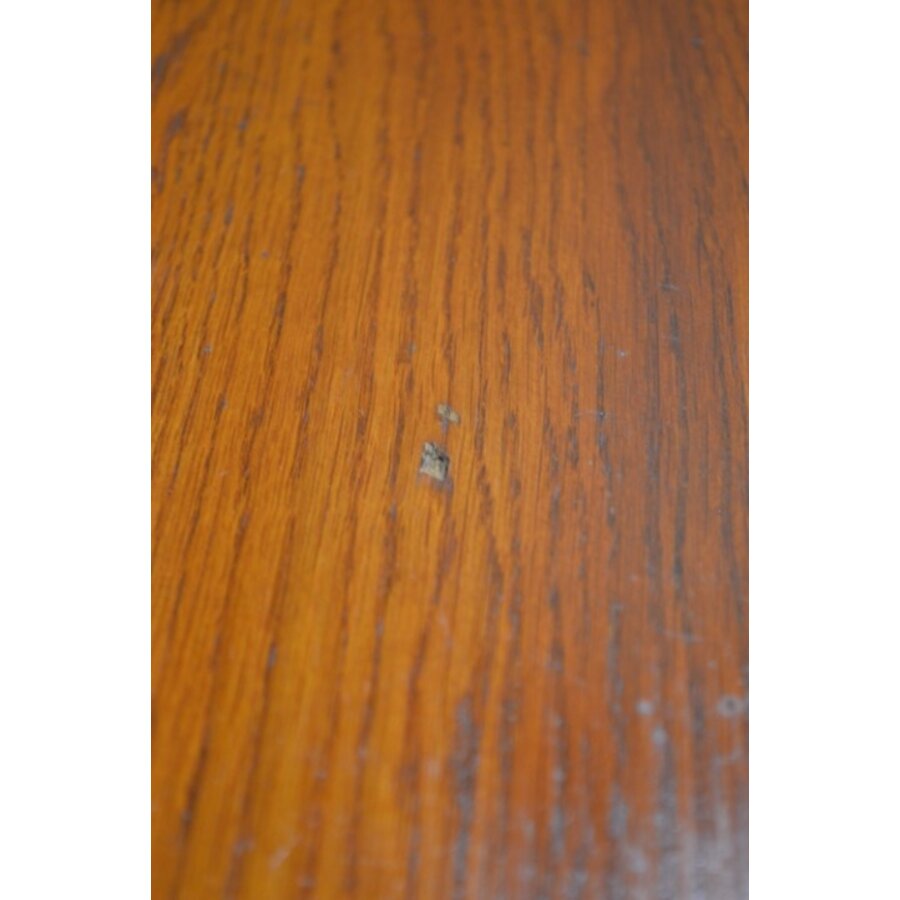 Massief eiken eettafel met 3 laden en metalen handgrepen-9