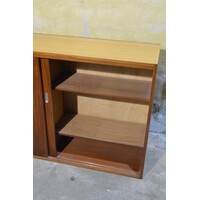 thumb-Retro Scandinavisch dressoir met deur en open vakken-6
