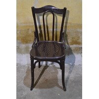 thumb-Vintage houten caféstoel met warme uitstraling-3