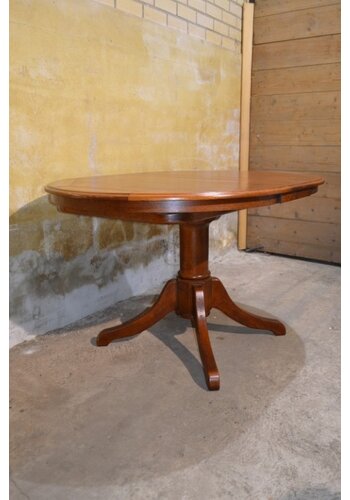 Ovale eiken uittrektafel 