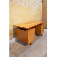 thumb-Retro bureau uit jaren 70 Tsjecho-Slowakije met 6 lades-1
