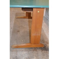 thumb-Retro schooltafel VS voor twee kinderen met beuken onderstel-4