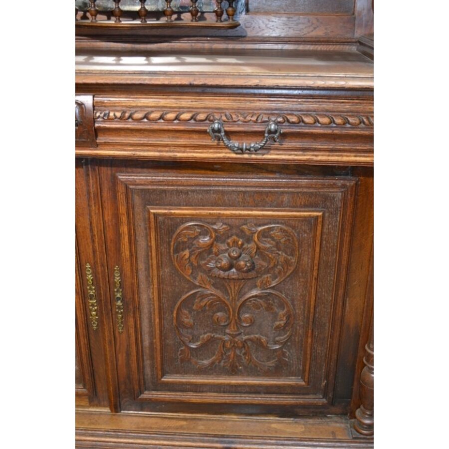 Authentieke Haagse kast driedelig met houtsnijwerk en laden-4