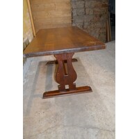 thumb-Donker eiken kloostertafel met uitgesneden liervormige poten-3