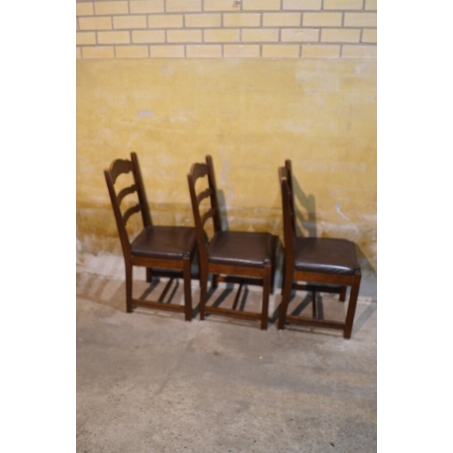Set van 3 eiken stoelen met donker houten frame en leren zitting-5