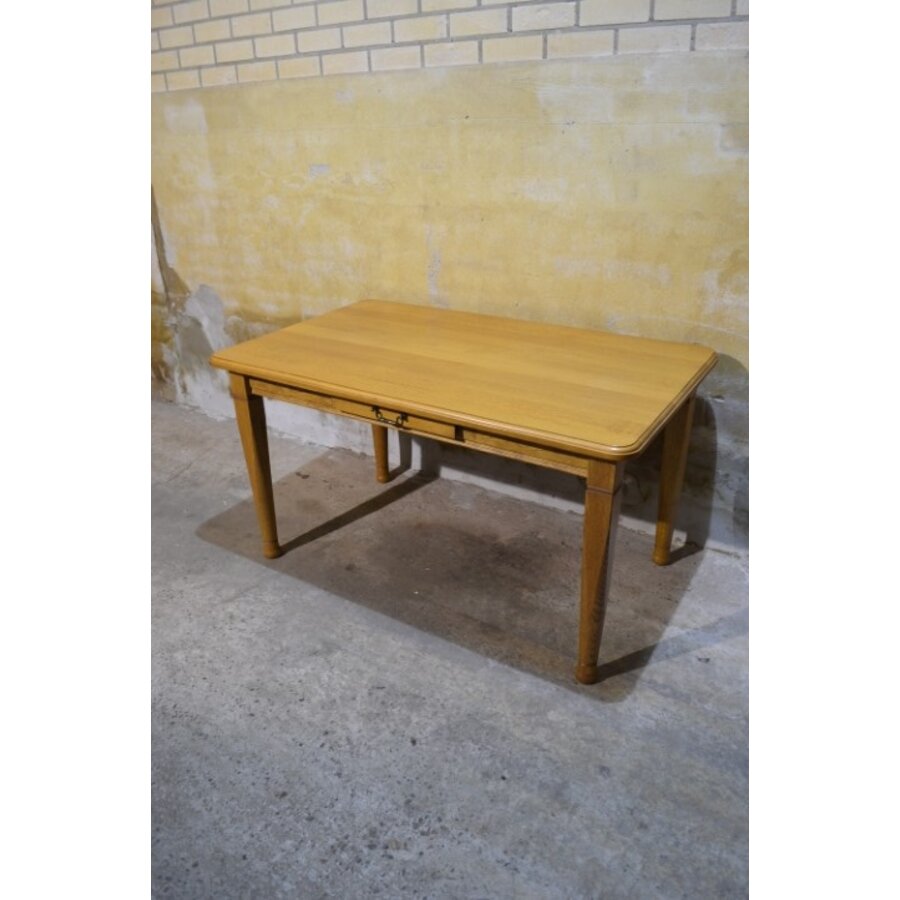 Massief eiken eettafel blank met lade, tweedehands vintage-3