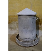 thumb-Oude zinken voersilo, tweedehands decoratief-2