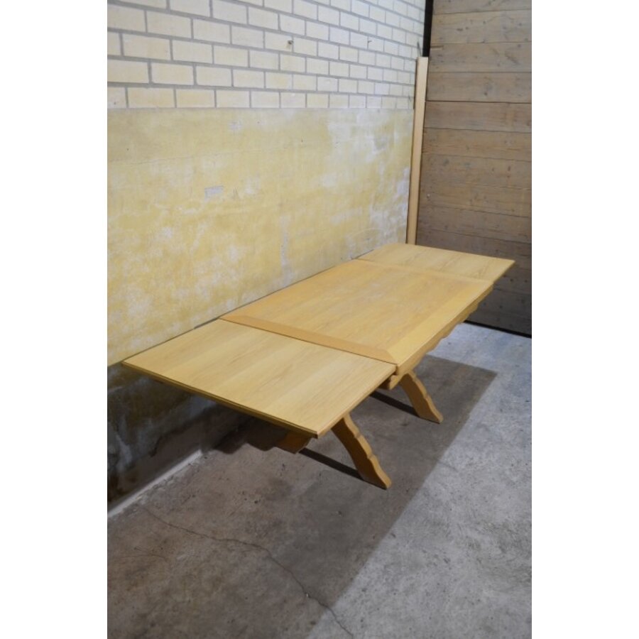 Zware blank eiken kruispoot eettafel uitschuifbaar-8