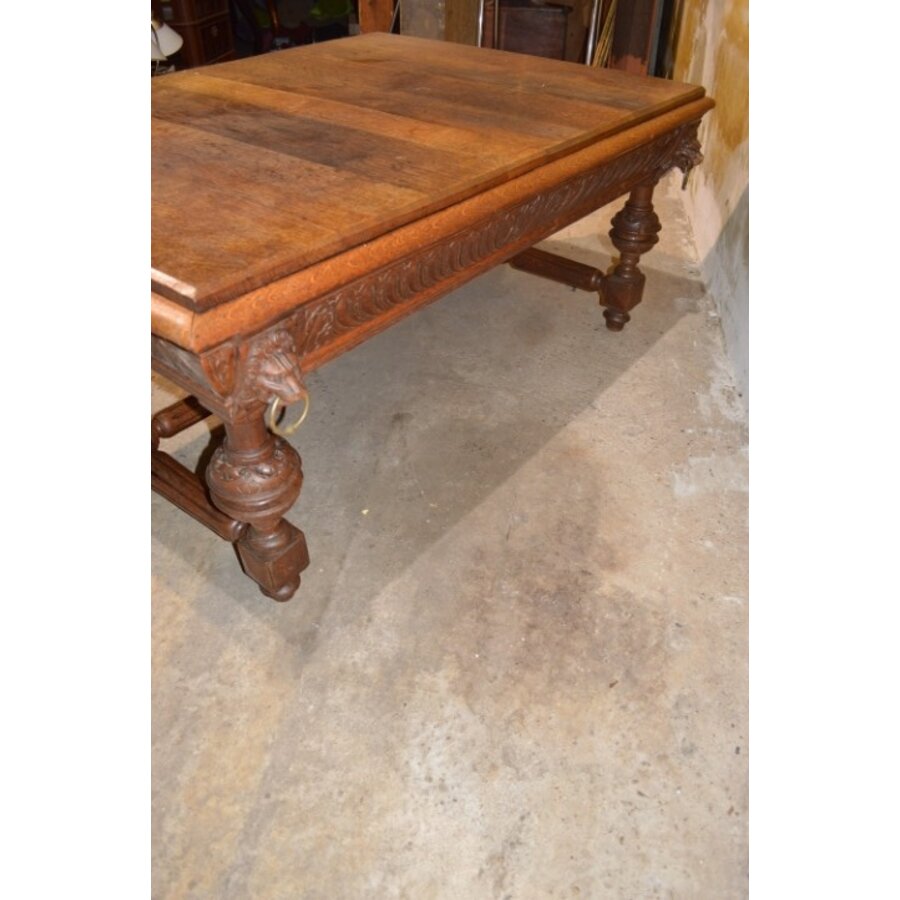 Antieke Franse eiken salontafel met leeuwenkoppen-8