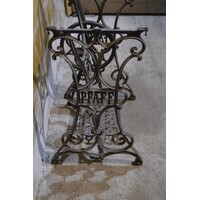 thumb-Pfaff gietijzeren onderstel – Vintage naaimachine basis voor tafel of decoratie-2