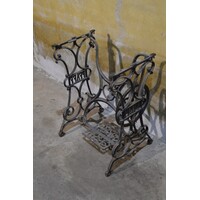 thumb-Pfaff gietijzeren onderstel – Vintage naaimachine basis voor tafel of decoratie-6