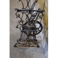 thumb-Pfaff gietijzeren onderstel – Vintage naaimachine basis voor tafel of decoratie-7