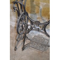 thumb-Pfaff gietijzeren onderstel – Vintage naaimachine basis voor tafel of decoratie-8