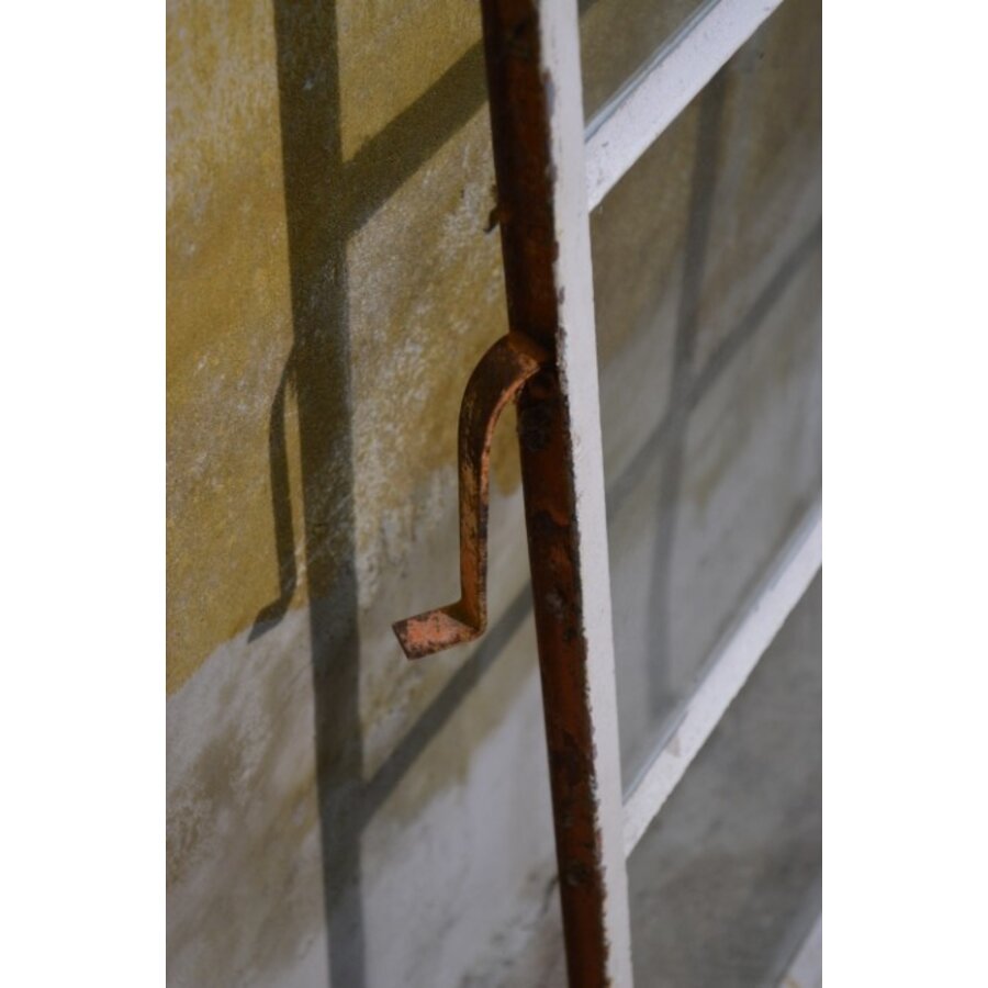 Gietijzeren industrieel raam met 8 ruiten – Origineel uit fabriekshal jaren 40-2