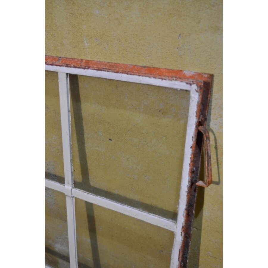 Gietijzeren industrieel raam met 8 ruiten – Origineel uit fabriekshal jaren 40-8