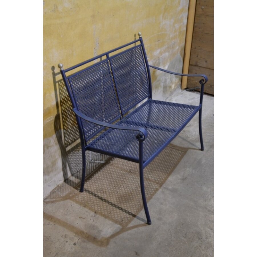 Blauwe metalen tuinbank van Royal Garden met klassiek design-1