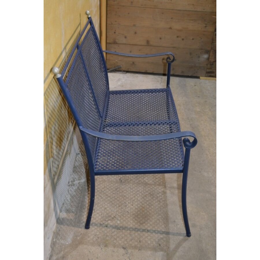 Blauwe metalen tuinbank van Royal Garden met klassiek design-6