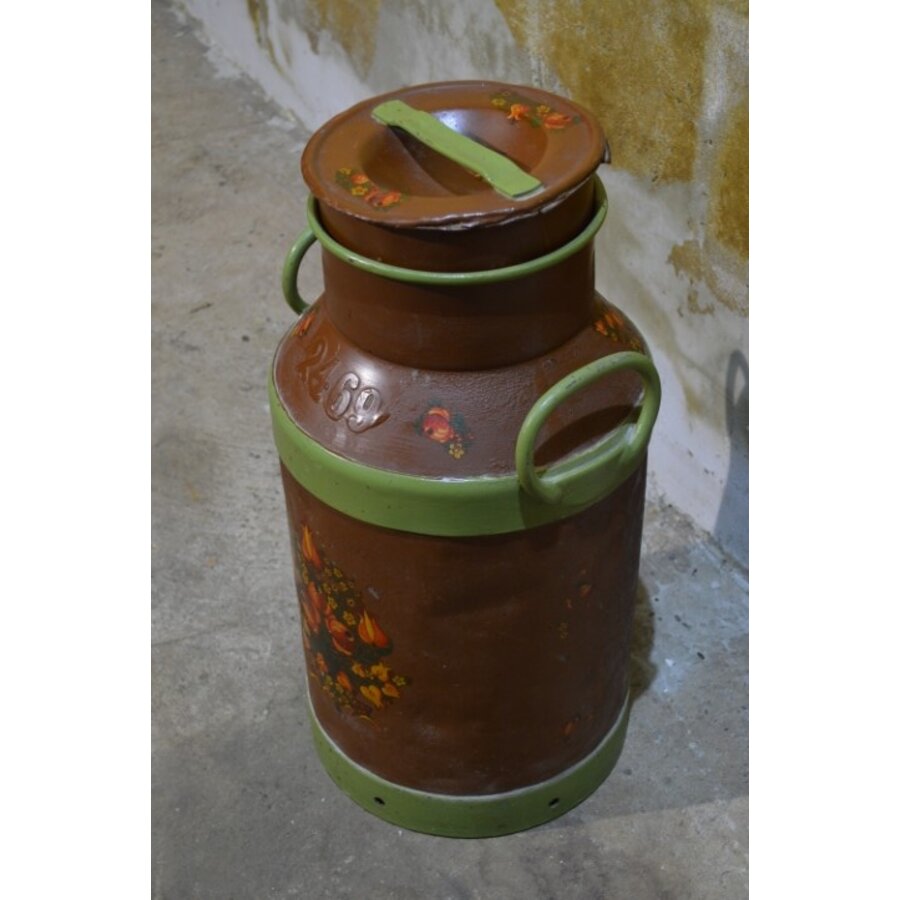 Vintage metalen melkbus geschilderd met bloemmotieven-3