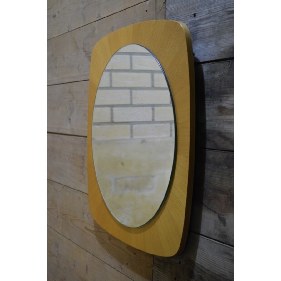 Deense wandspiegel door Aksel Kjersgaard, november 1966-1