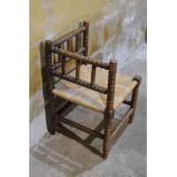 thumb-Antiek bobbin hoekstoeltje met rieten zitting en gedraaide poten-2