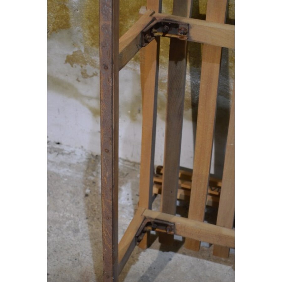 Avento houten slee met Rawstyle rugleuning – Beukenhout met stalen glijders-9