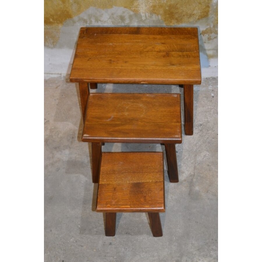 Set massief eiken bijzettafeltjes – Vintage nesttafels met gebruikssporen-5