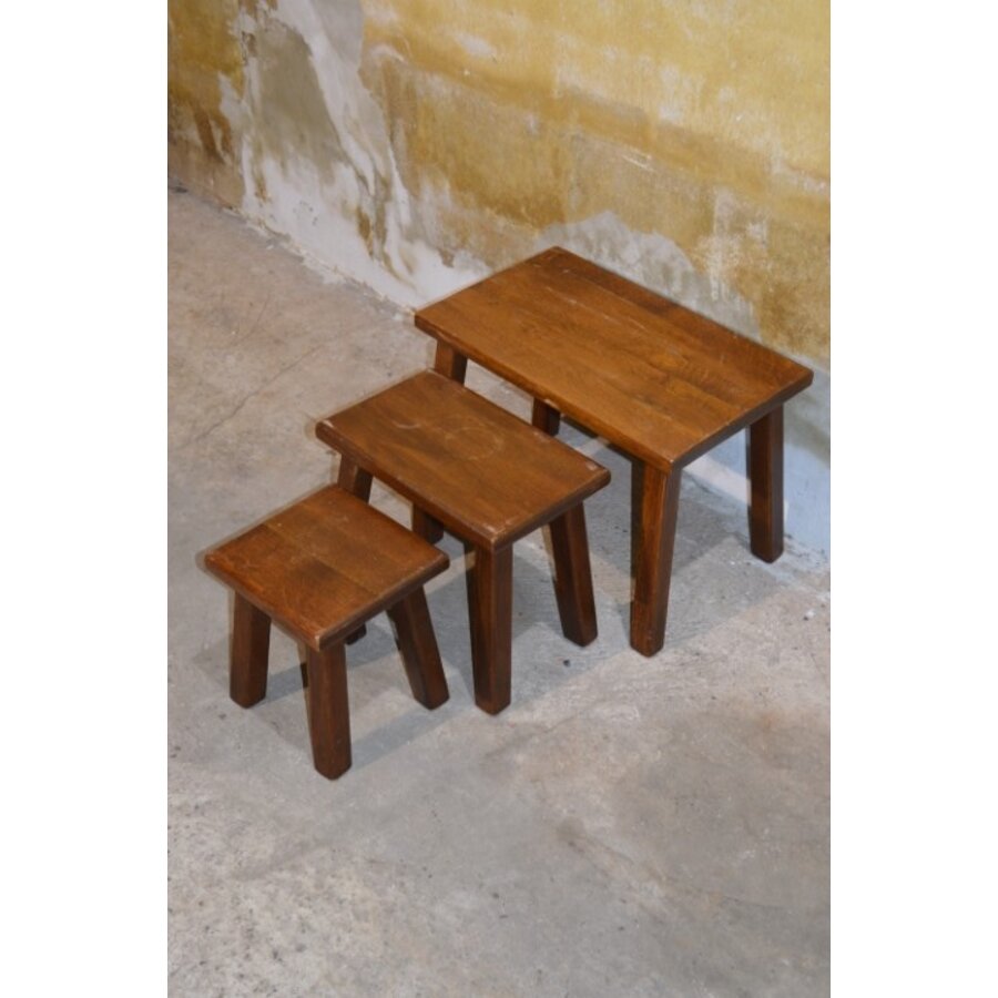 Set massief eiken bijzettafeltjes – Vintage nesttafels met gebruikssporen-6