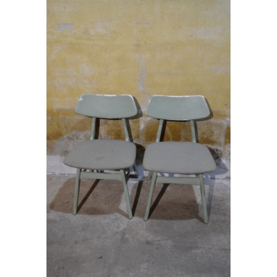 Set van 2 retro keukenstoelen – Jaren 60 houten stoeltjes groen geschilderd-1