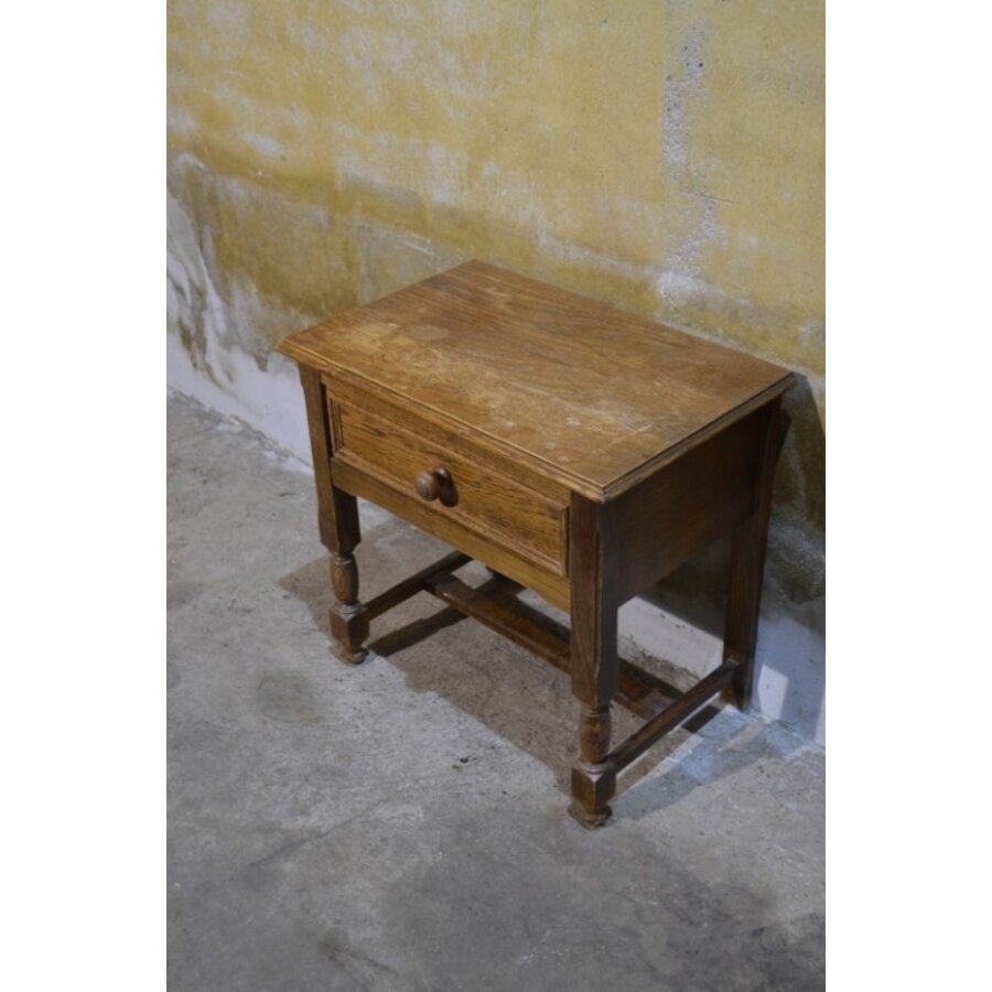 Donker eiken kastje met lade klein bijzetkastje nachtkastje-3