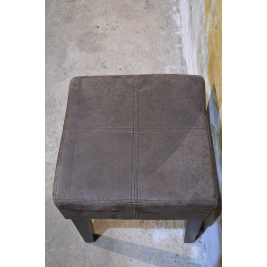 Zitkrukje met houten poten en donkerbruin nubuck leren zitting-5