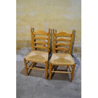 thumb-Set van 2 knopstoelen blank eiken houten stoelen klassiek model-2