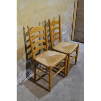 thumb-Set van 2 knopstoelen blank eiken houten stoelen klassiek model-1