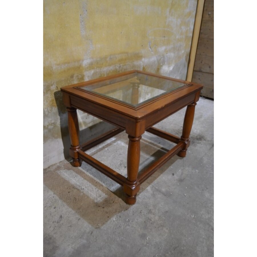 Mahonie salontafeltje met facet geslepen glazen blad klassiek-1