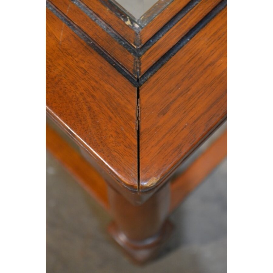 Mahonie salontafeltje met facet geslepen glazen blad klassiek-4