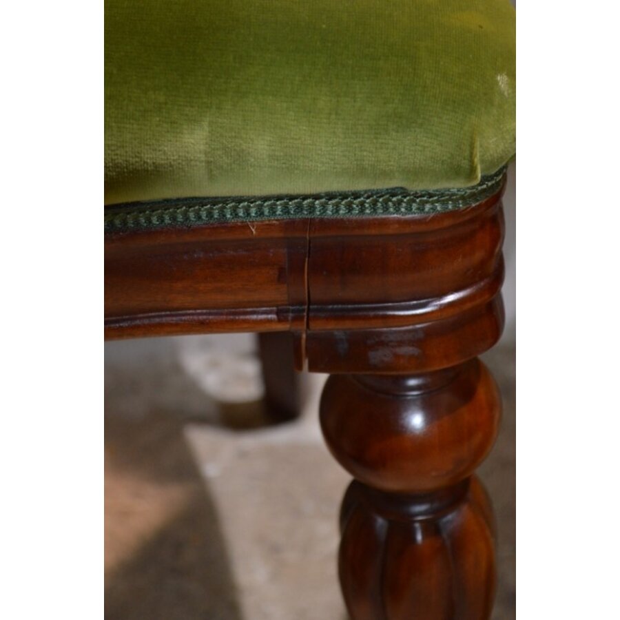 Set van 4 Victoriaanse mahonie stoelen ballonrug olijfgroen velours-4