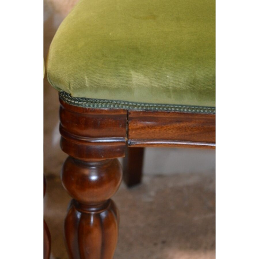 Set van 4 Victoriaanse mahonie stoelen ballonrug olijfgroen velours-5