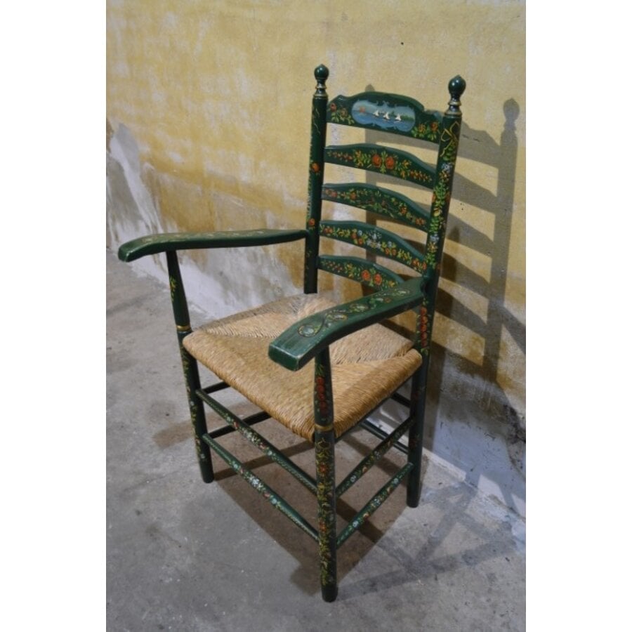 Antieke Hindelooper armstoel handbeschilderd met biezen zitting-7