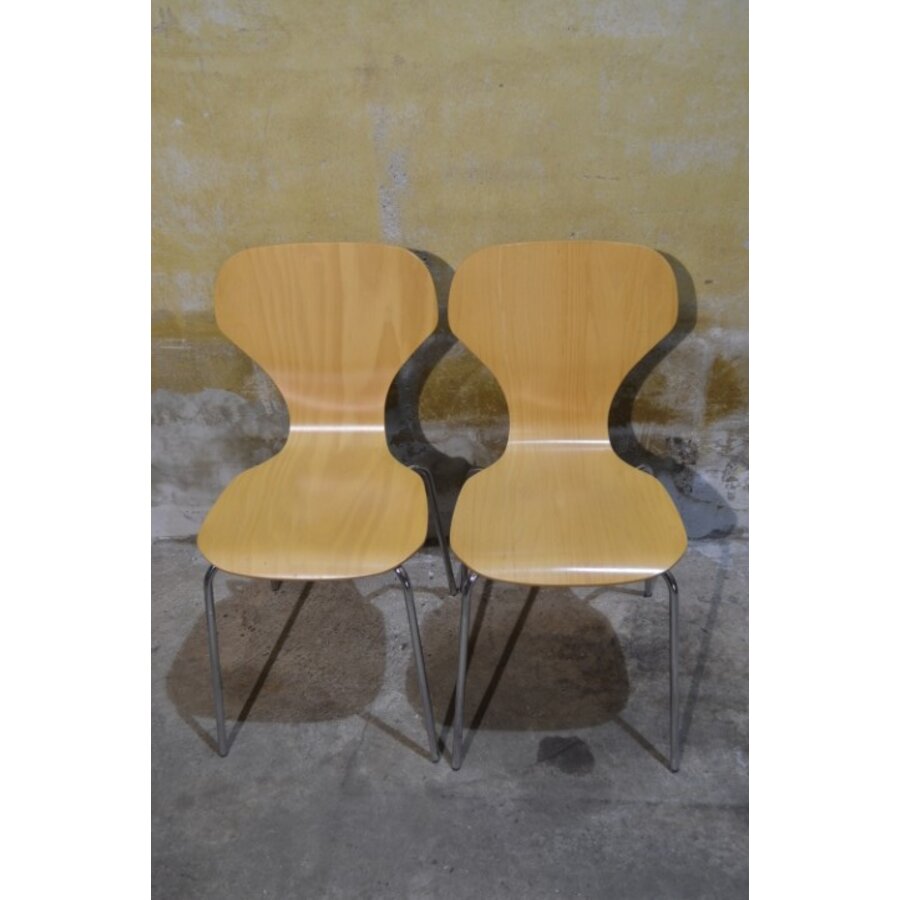 Set van 2 Deense Danerka stoelen – Vintage stapelbare eetkamerstoelen-2