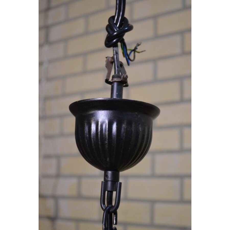 Eiken hanglamp met glas kapjes-7