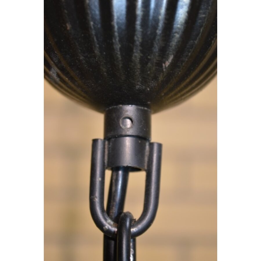 Eiken hanglamp met glas kapjes-8