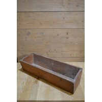 thumb-Oude houten bak met gebruikssporen en karakter-1
